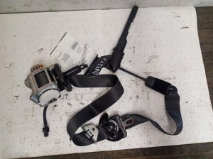 2021-2025 GMC Yukon XL Black Seat Belt Assembly with Pretensioner - Front, Right (Passenger) (Used OEM)