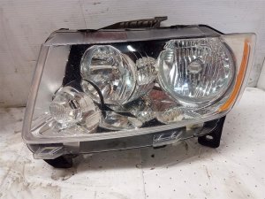 2011-2013 Jeep Grand Cherokee Headlight Assembly - Left (Driver) (Used OEM)