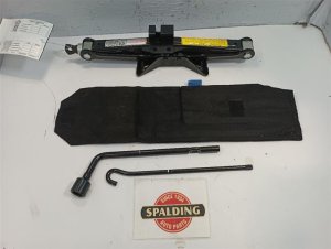 2010-2015 Hyundai Tucson Scissor Jack with Tool Kit (Used OEM)