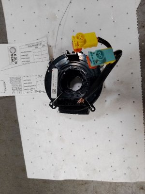 2012-2014 Chevrolet Orlando Air Bag Clockspring (Used OEM)