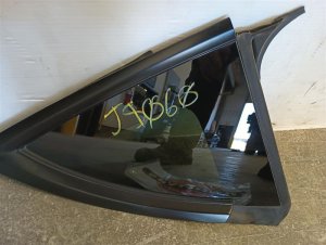 2020-2025 Tesla Y Privacy Quarter Glass - Right (Passenger) (Used OEM)