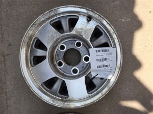 1992-1999 GMC Sierra 1500 Silver 15x7 10-Slot Aluminum Wheel (Used OEM)