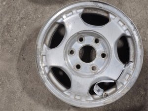 1999-2002 GMC Sierra 1500 Silver 16x7 5-Spoke Silver Machined Alloy Wheel (Used OEM)