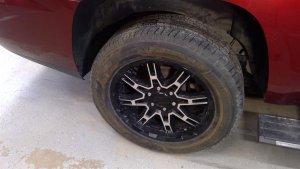 2014-2018 GMC Sierra 1500 Black 20-Inch 8-Spoke Aftermarket Wheel (Used OEM)
