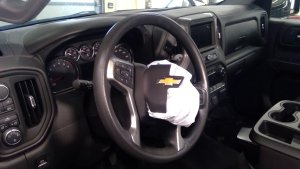 2020-2023 GMC Sierra 3500 HD Black Heated Leather Steering Wheel with Controls (Used OEM)