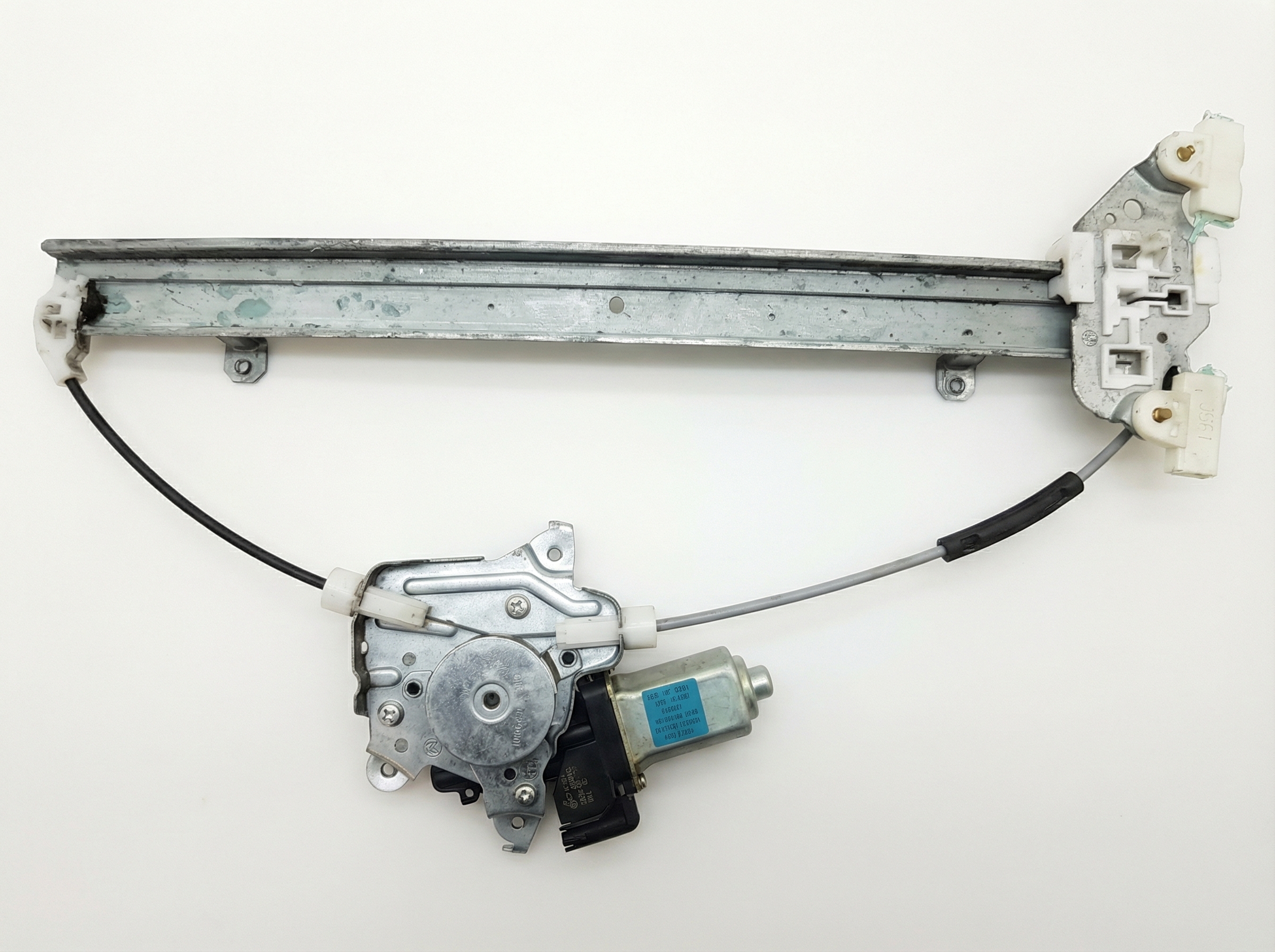 2007-2012 Nissan Versa Power Window Regulator - Front, Right (Passenger) (Used OEM)