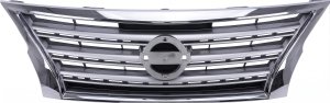 2013-2015 Nissan Sentra Silver Grille with Chrome Surround (Used OEM)