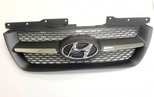 2006-2008 Hyundai Sonata Chrome Upper Grille with Chrome Cross Bar (Used OEM)