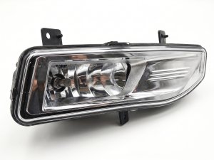 2017-2024 Nissan Versa Fog Light - Right (Passenger) (Used OEM)