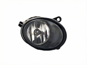 2002-2004 Audi A6 Fog Light - Right (Passenger) (Used OEM)
