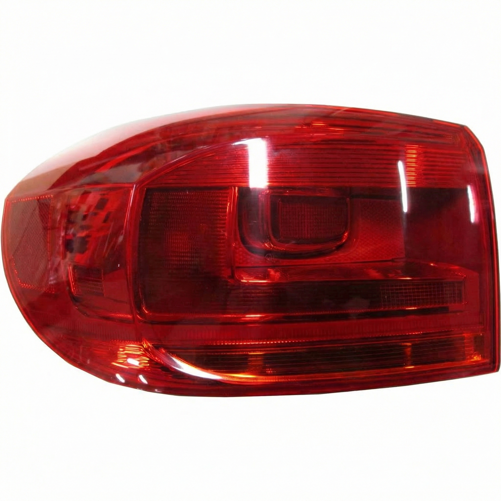 2012-2018 Volkswagen Tiguan Tail Light - Right (Passenger) (Used OEM)