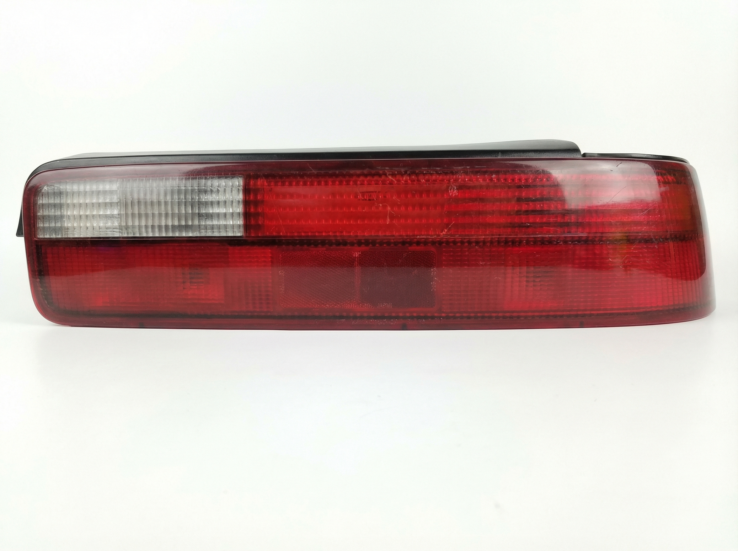 1992-1993 Acura Integra Hatchback Tail Light - Right (Passenger) (Used OEM)