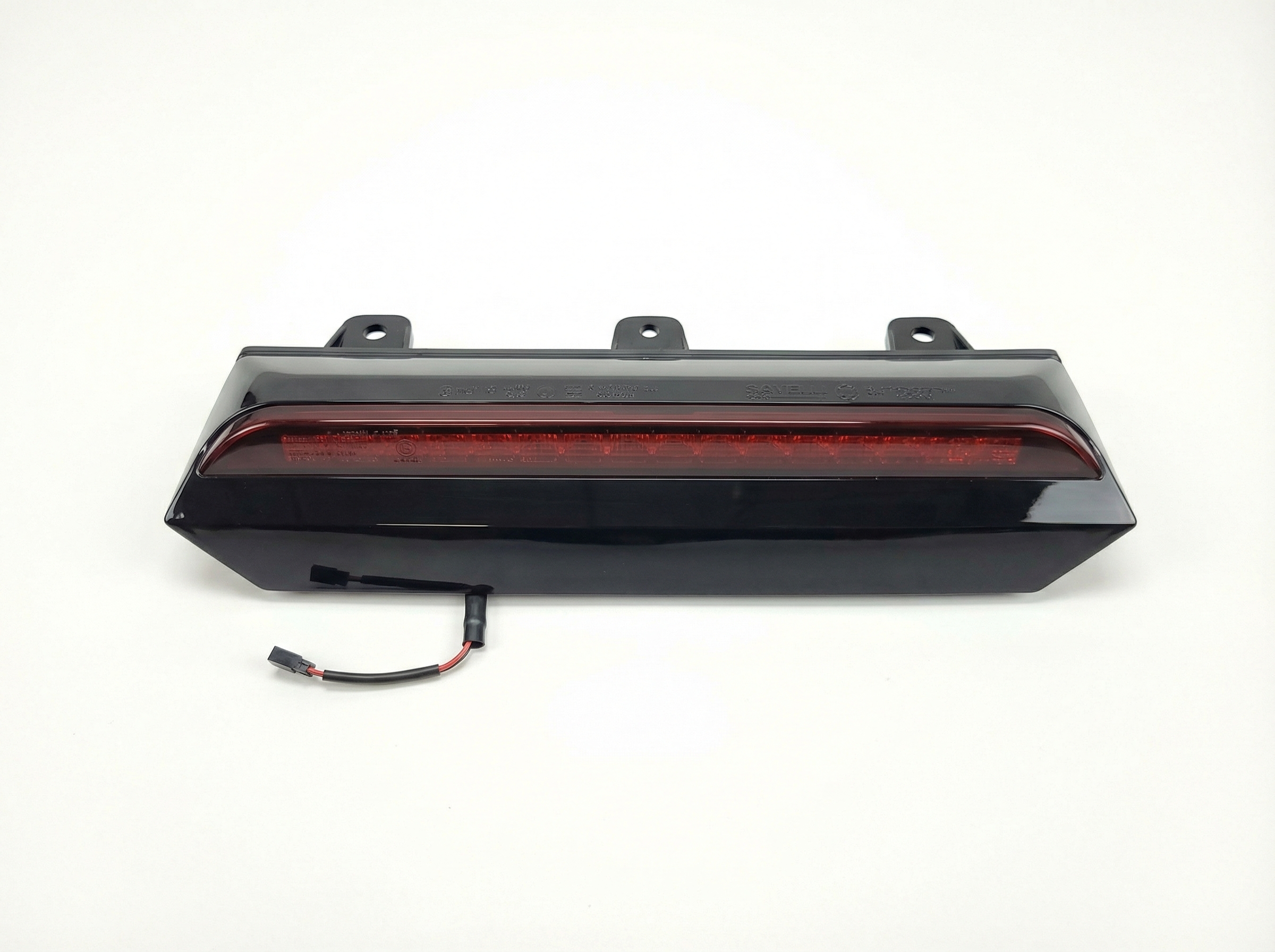 2010-2013 Chevrolet Camaro Center High Mount Stop Light Bulb (Used OEM)