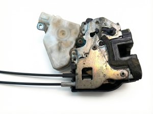 2002-2006 Nissan Altima Hood Latch (Used OEM)