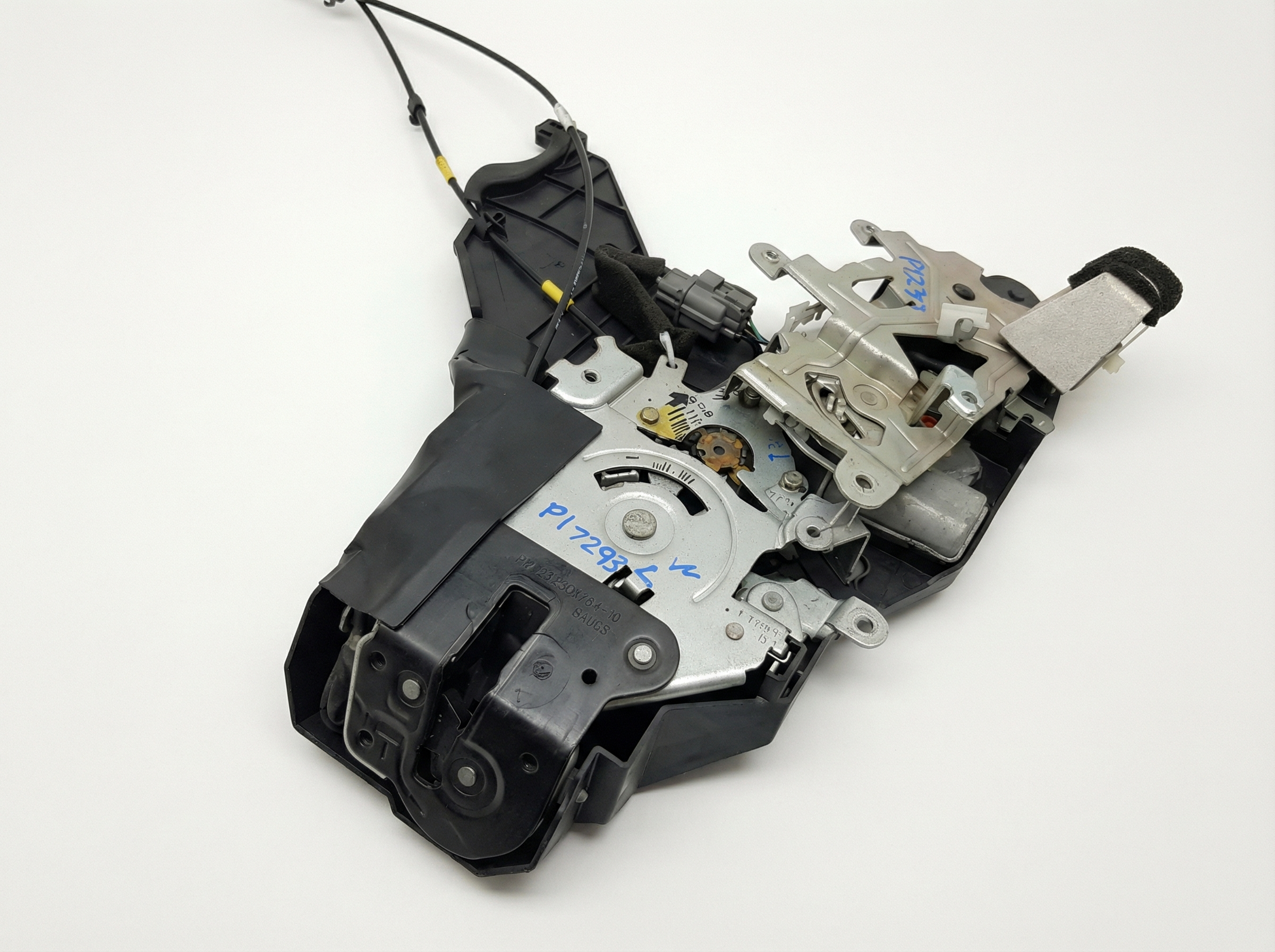2005-2010 Honda Odyssey Power Sliding Door Latch Assembly - Right (Passenger) (Used OEM)