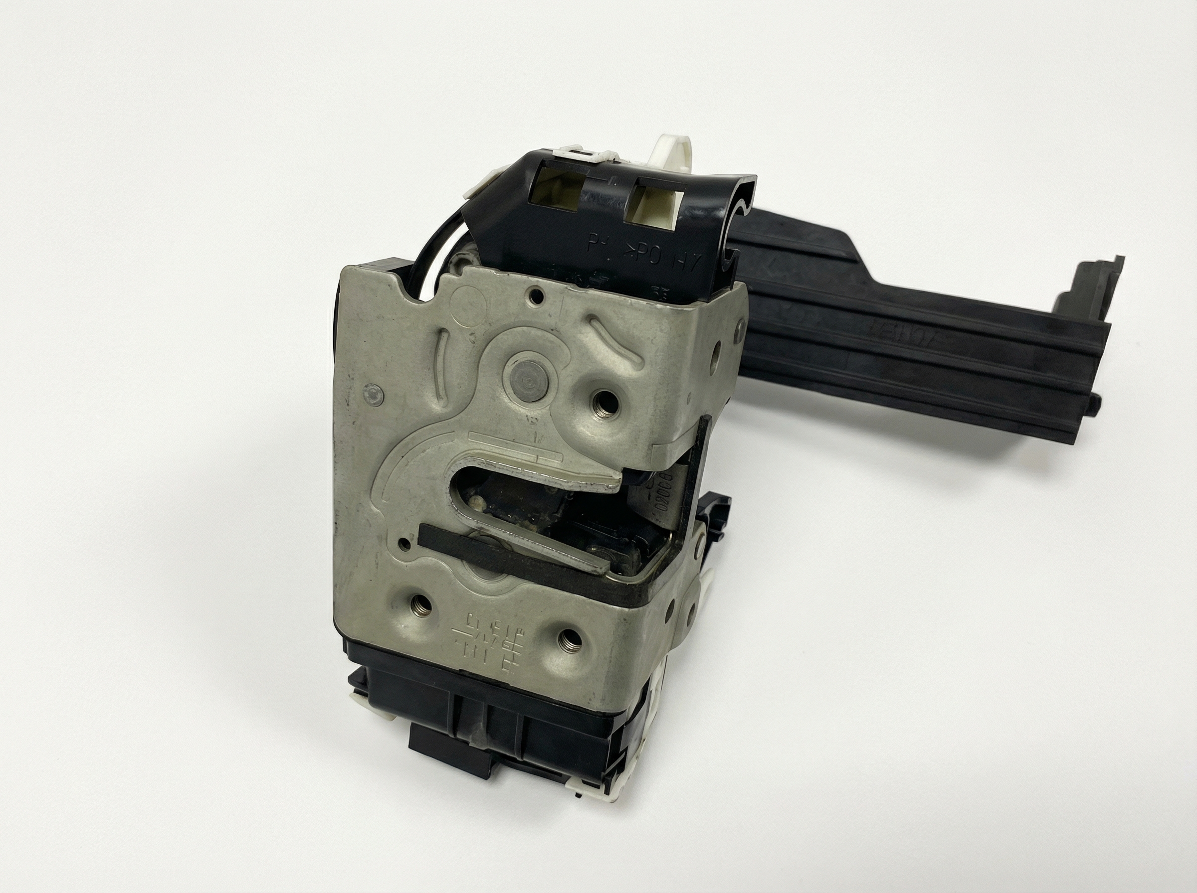 2007-2017 Jeep Compass Hood Latch (Used OEM)
