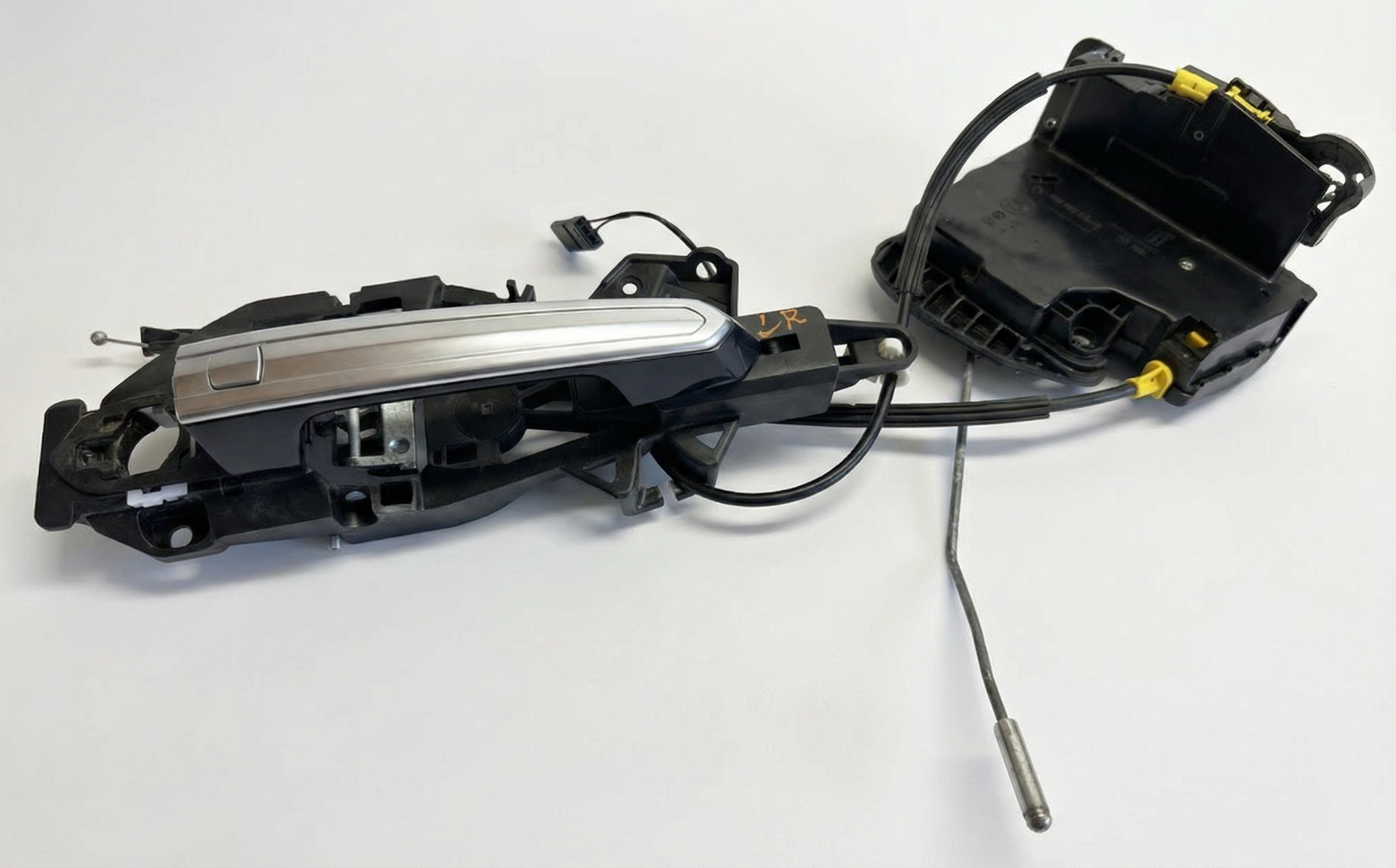 2014-2019 Cadillac CTS Hood Latch (Used OEM)