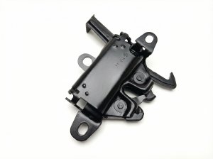 2002-2006 Toyota Camry Hood Latch (Used OEM)