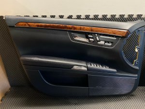 2007-2013 Mercedes-Benz S320 Black Door Interior Trim Panel - Front, Left (Driver) (Used OEM)