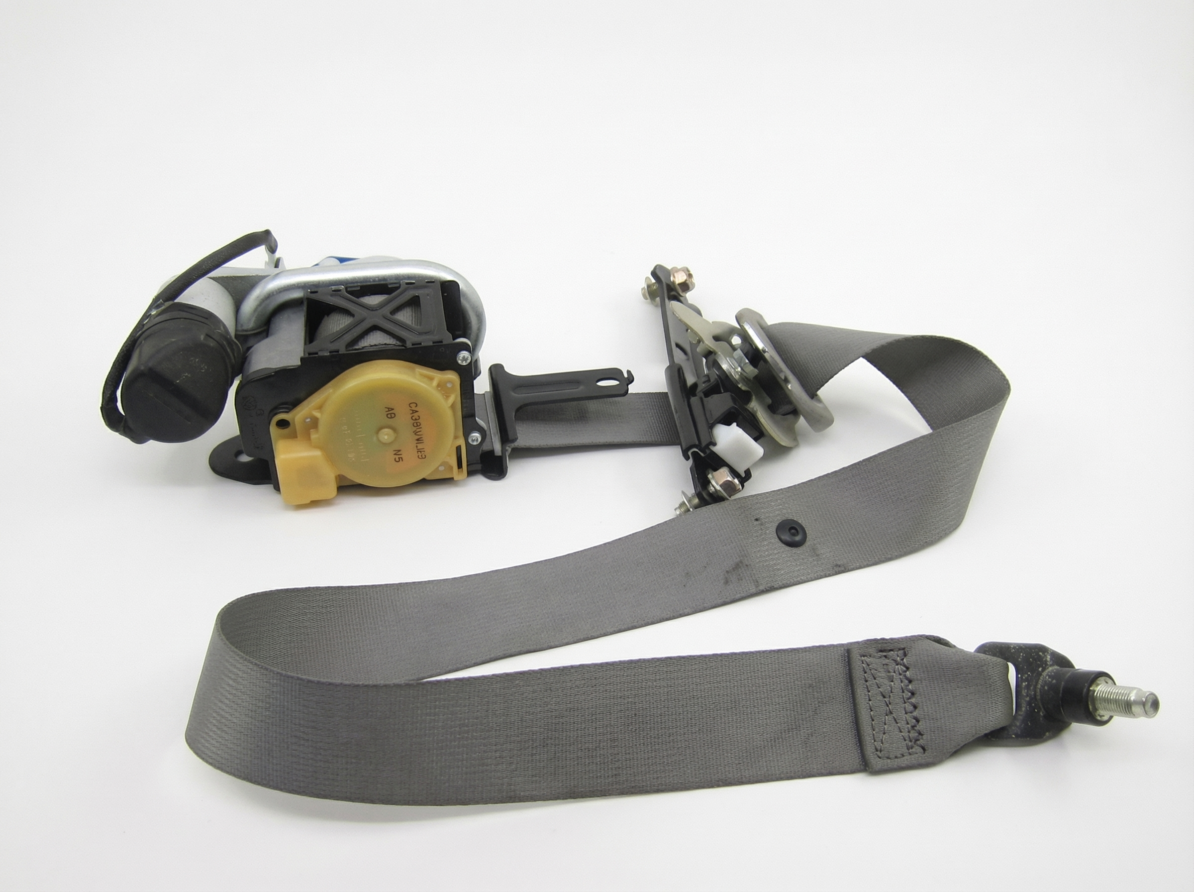 2008-2010 INFINITI M45 Black Seat Belt Buckle with Pretensioner - Front (Used OEM)