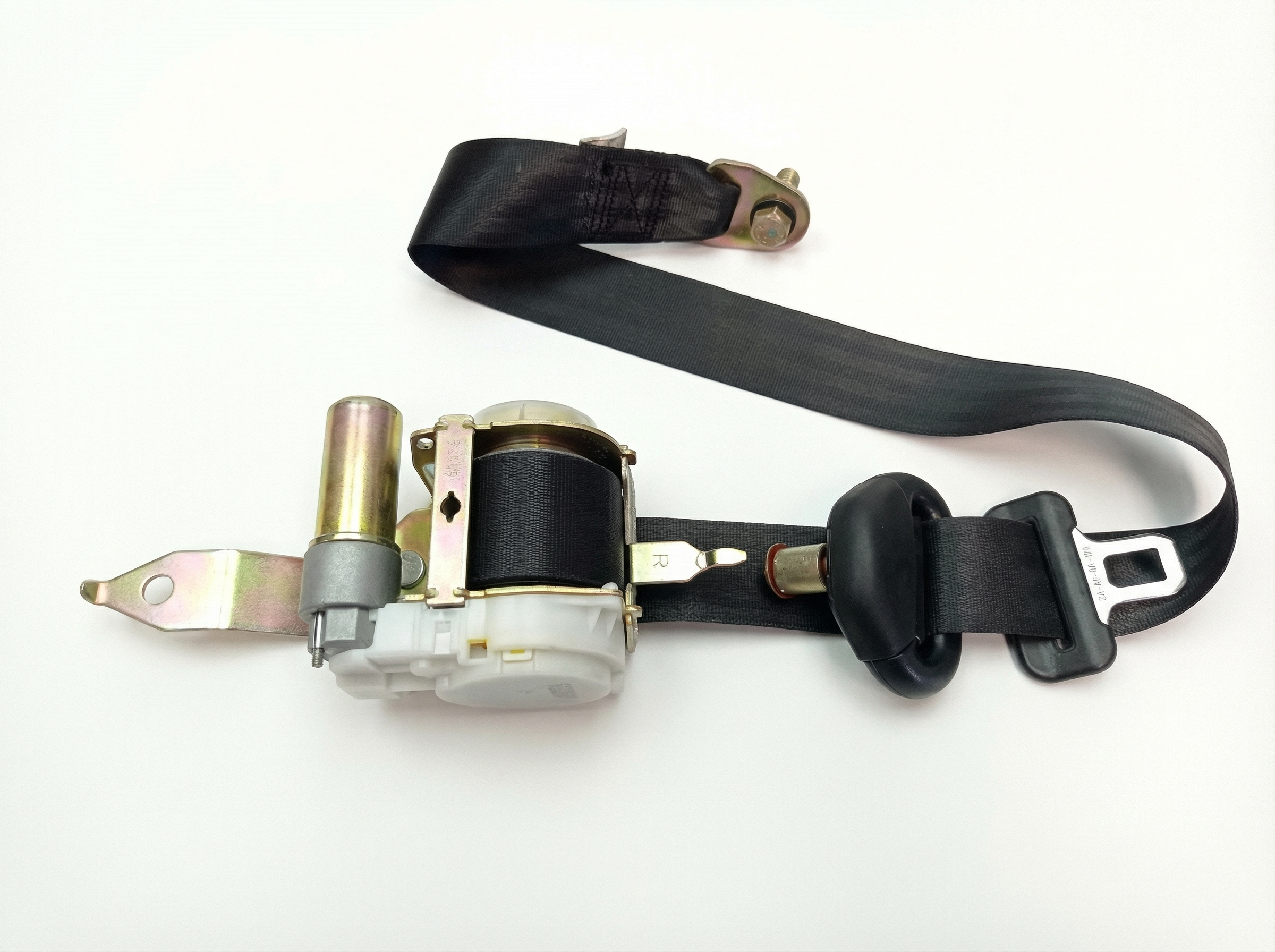 1997-2002 Daewoo Leganza Gray Seat Belt Assembly - Front (Used OEM)