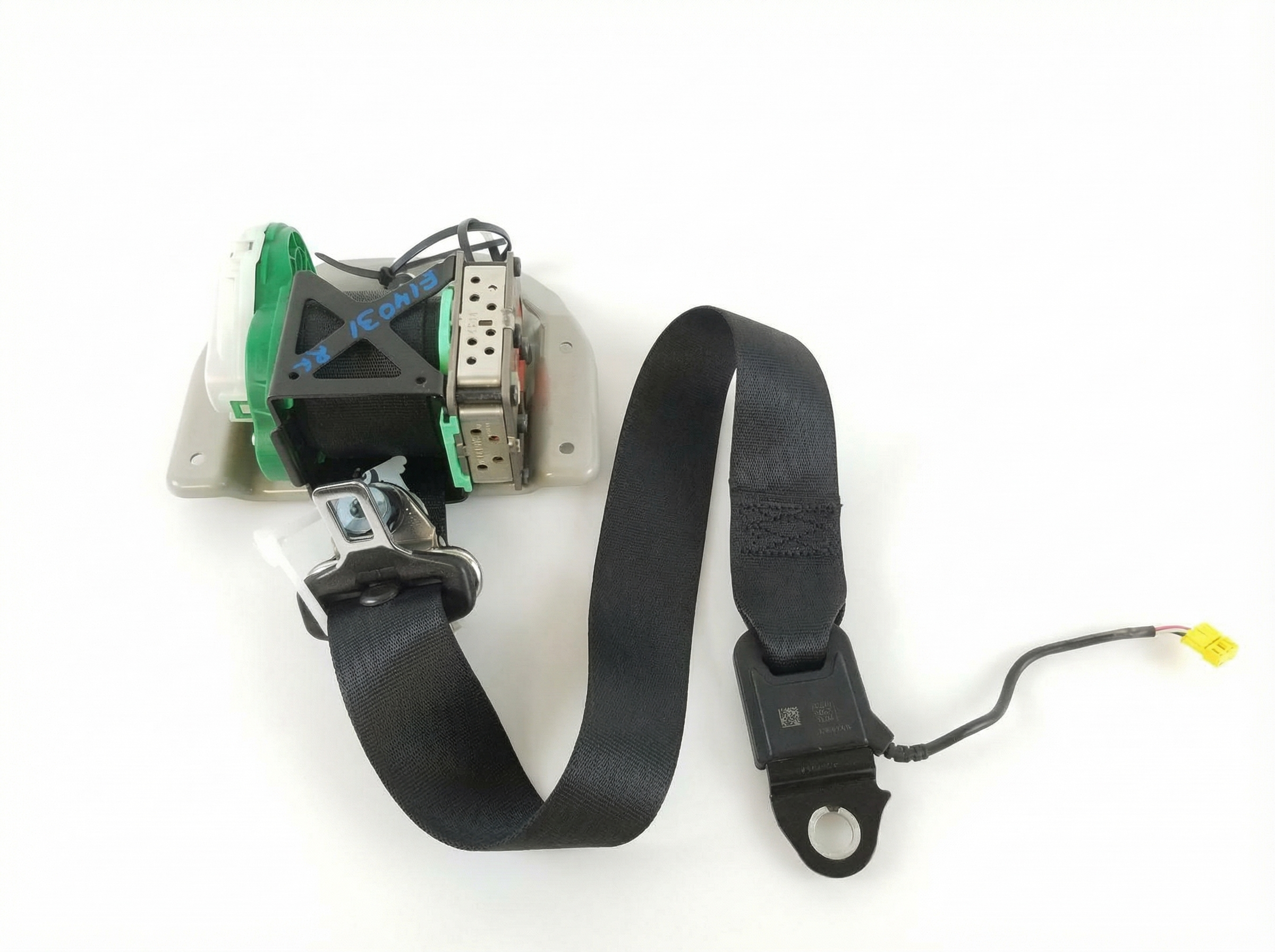 2005-2009 Mercedes-Benz CLK320 Black Seat Belt Buckle with Pretensioner and Power Feeder - Front (Used OEM)