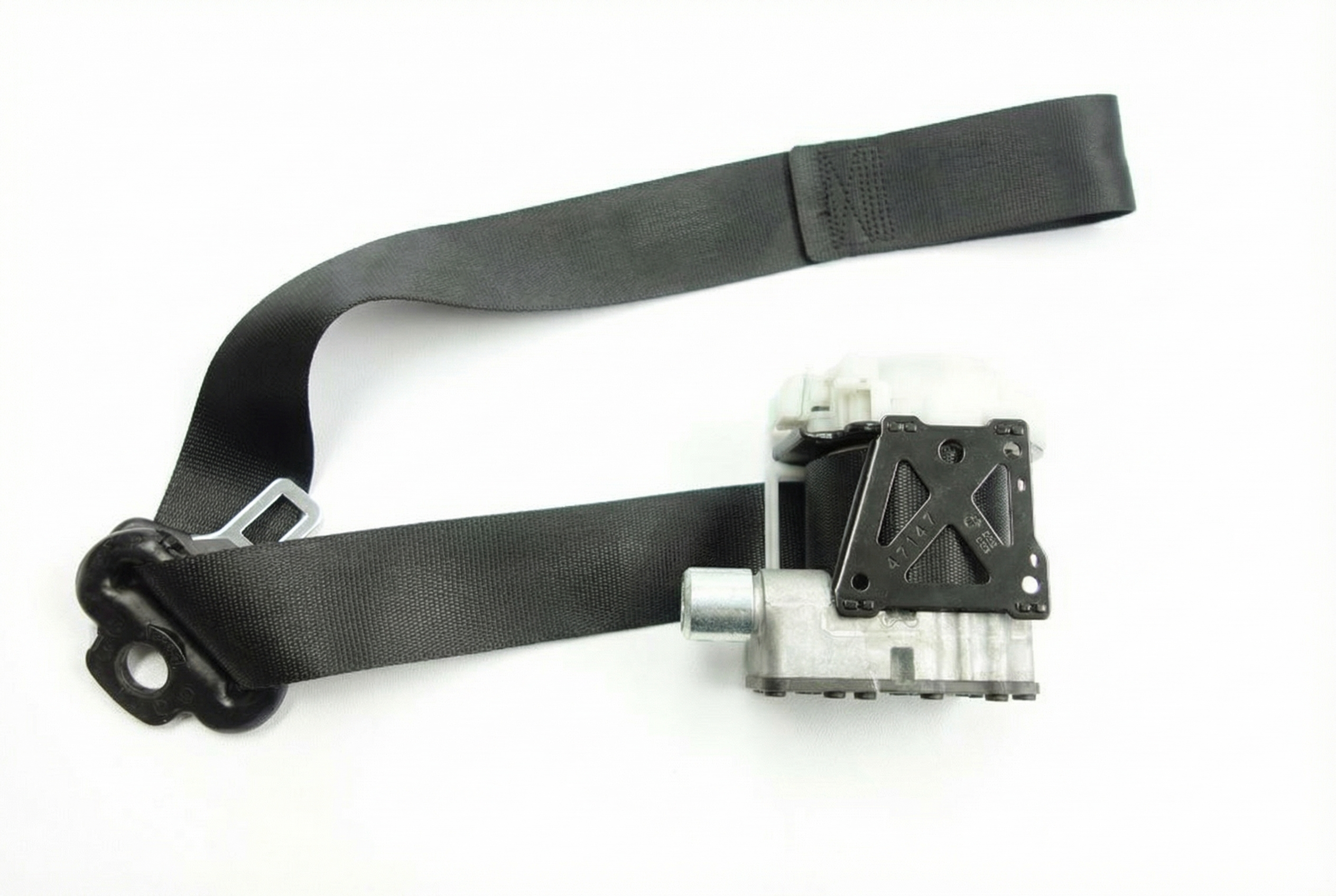 2002-2004 Mercedes-Benz C300 Black Seat Belt Buckle with Pretensioner - Front (Used OEM)