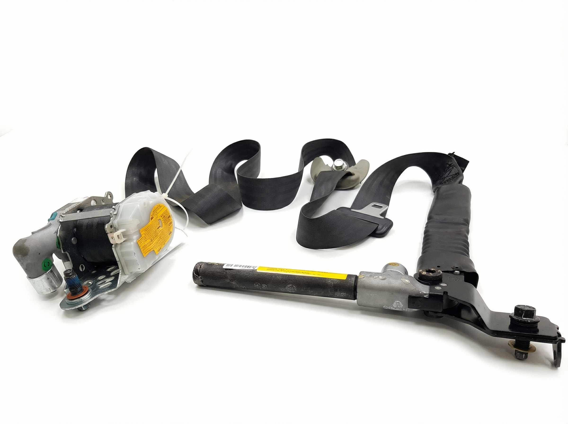 2011-2013 Kia Forte Black Seat Belt Retractor with Pretensioner - Front, Right (Passenger) (Used OEM)