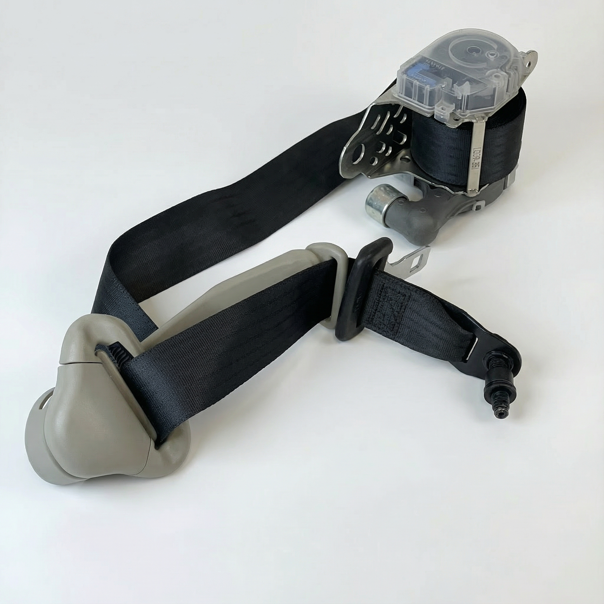 2002-2003 Lexus ES300 Black Seat Belt Assembly with Pretensioner - Front (Used OEM)