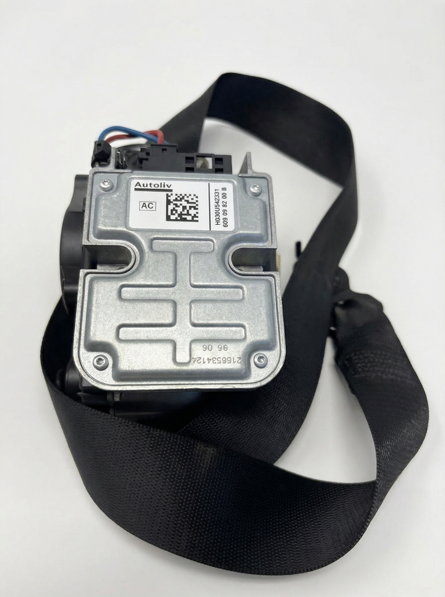 2007-2008 Mercedes-Benz CLS550 Brown Seat Belt Buckle with Pretensioner - Front (Used OEM)