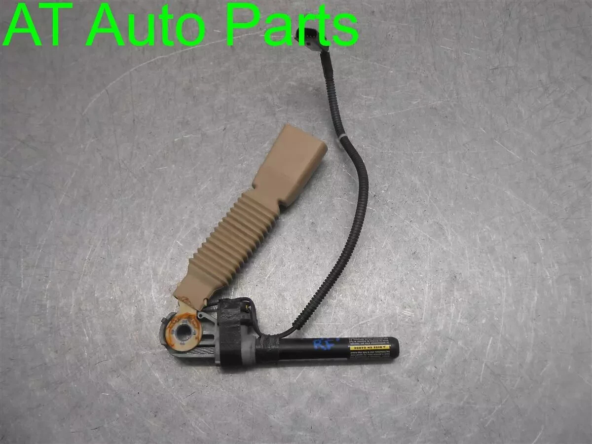 2008-2009 Ford Taurus X Gray Seat Belt Buckle with Pretensioner - Front (Used OEM)