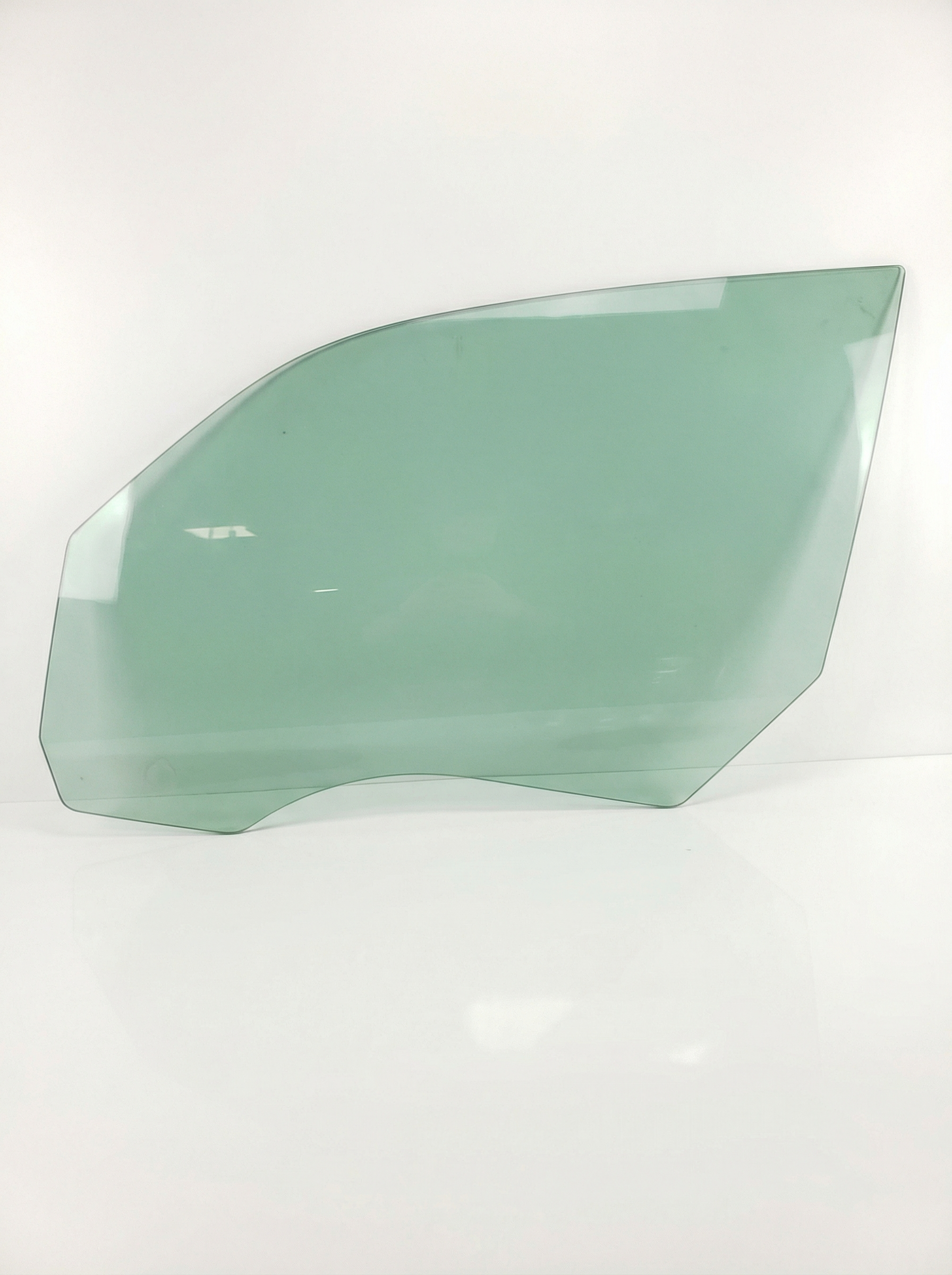 2006-2010 Dodge Charger Door Glass - Front, Left (Driver) (Used OEM)