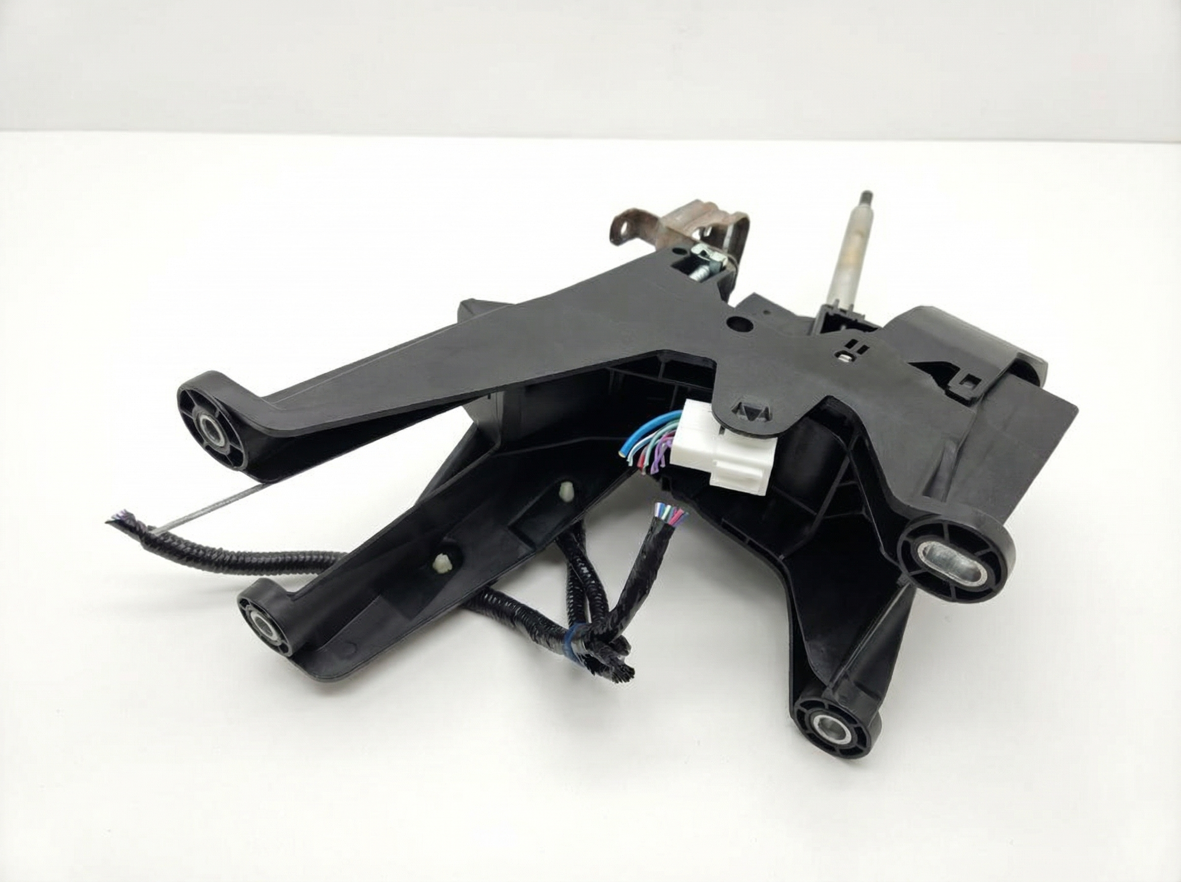 2016-2022 Honda HR-V Automatic Transmission Shift Lever Assembly with Cables (Used OEM)