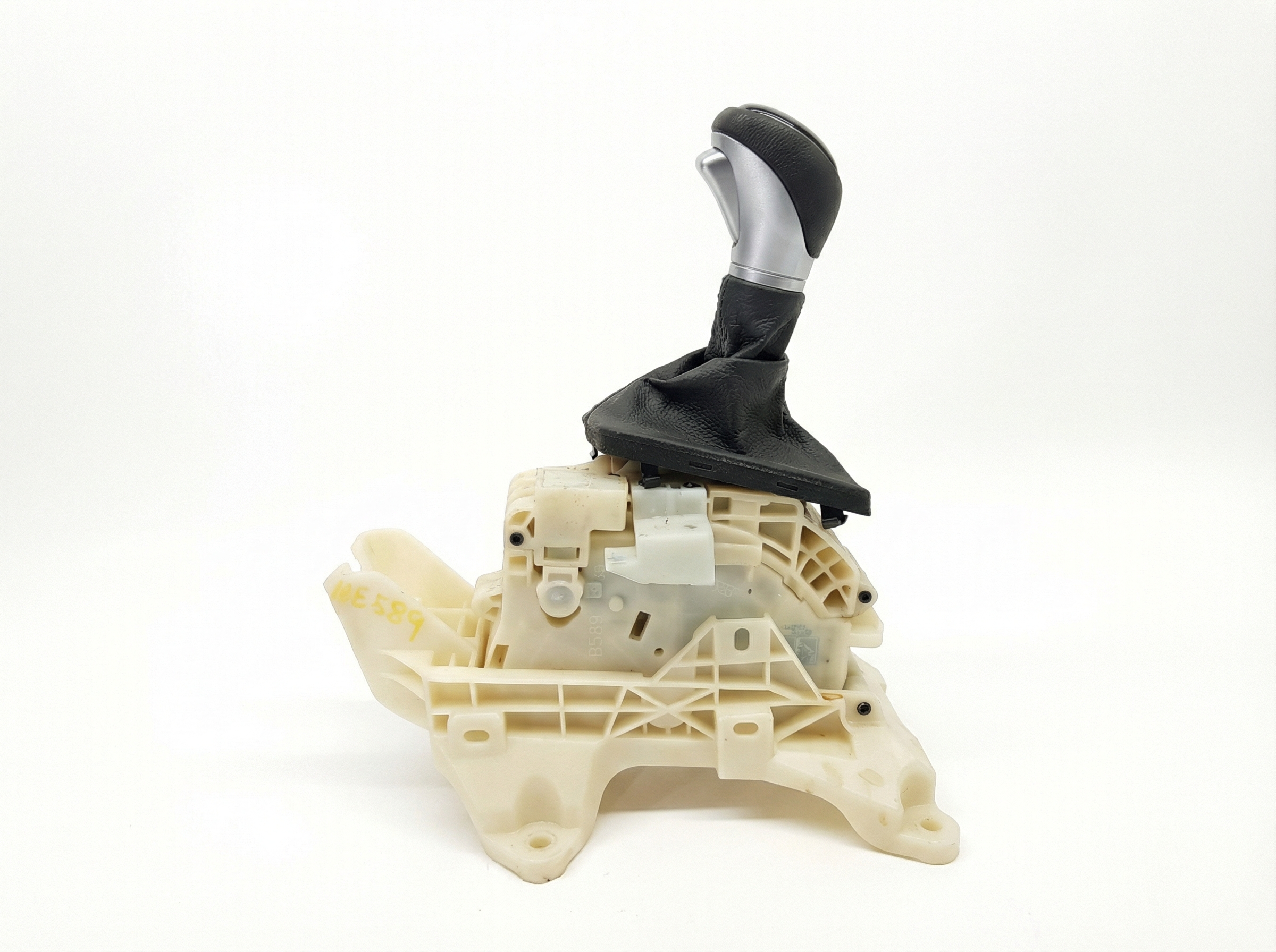 2018-2022 Hyundai Accent Floor Transmission Shift Lever (Used OEM)
