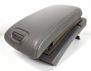 2002-2004 INFINITI I35 Console Panel (Used OEM)