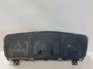 2010 Dodge Journey 120 MPH Speedometer Instrument Cluster (Used OEM)