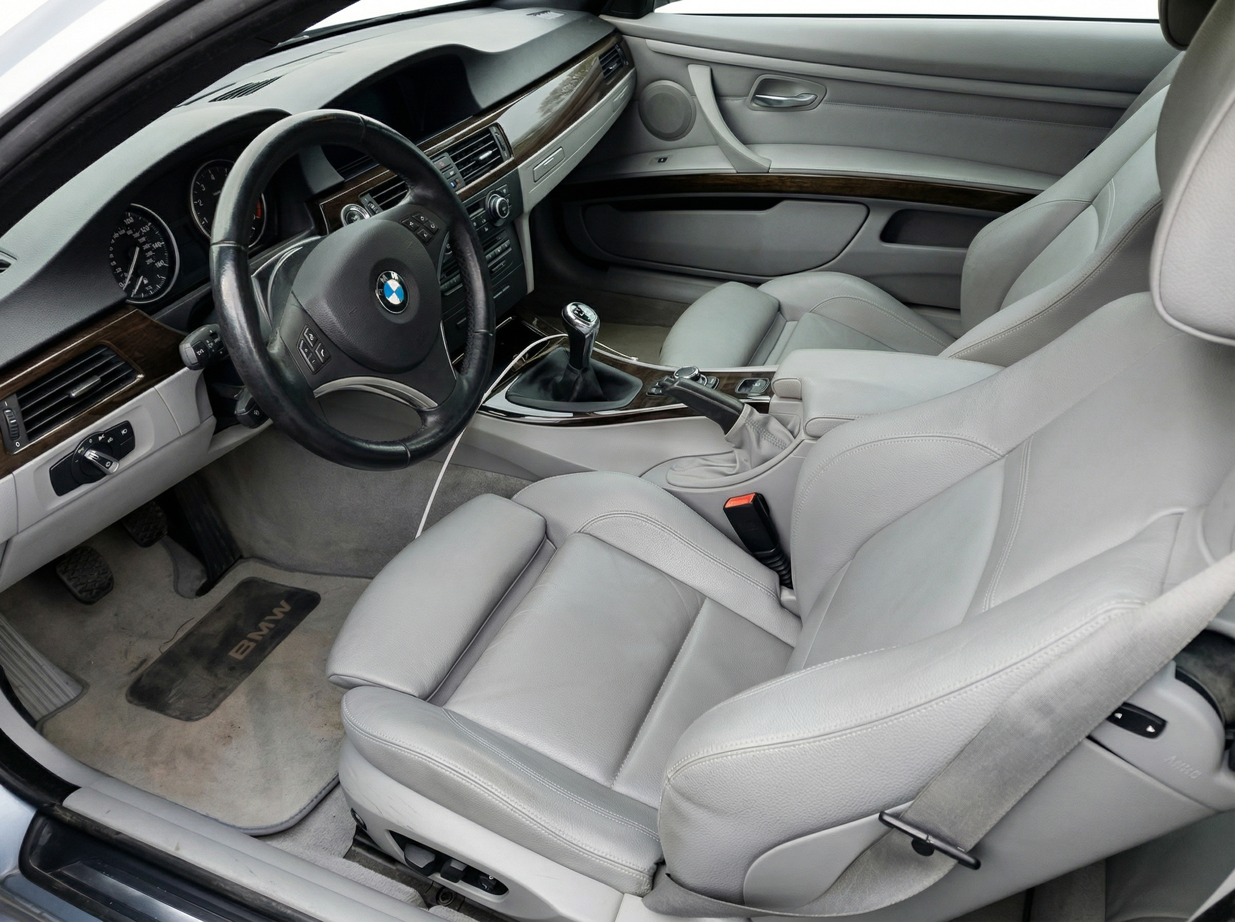 2008-2013 BMW M3 Black Knee Air Bag with Glove Box - Right (Passenger) (Used OEM)