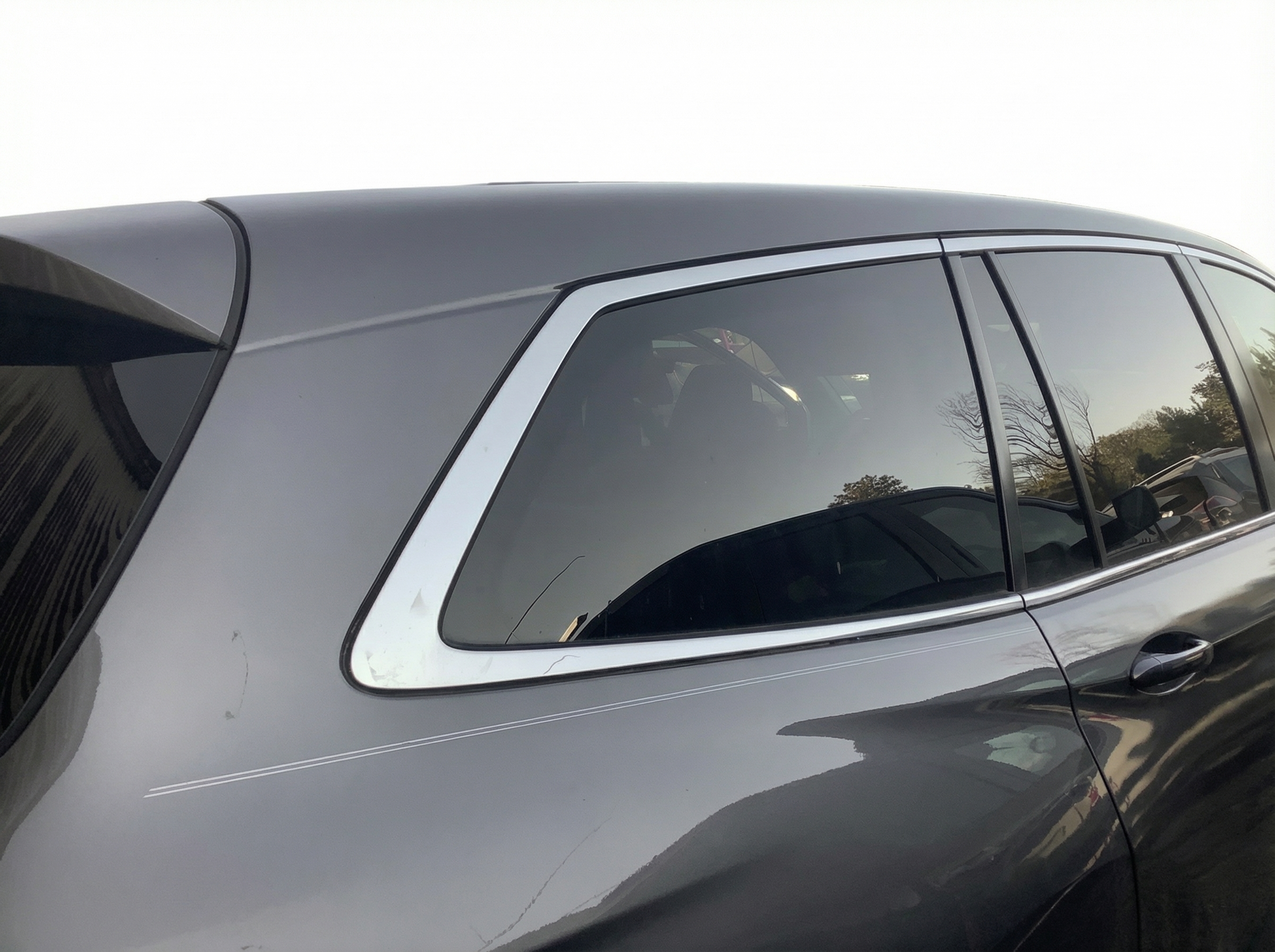 2016-2020 Honda Pilot Tinted Quarter Glass - Right (Passenger) (Used OEM)