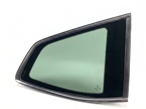 2018-2025 Volkswagen Atlas Privacy Quarter Glass - Right (Passenger) (Used OEM)