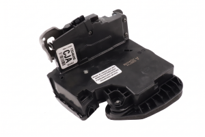 2014-2018 GMC Sierra 1500 Passive Entry Door Latch Assembly - Front, Right (Passenger) (Used OEM)