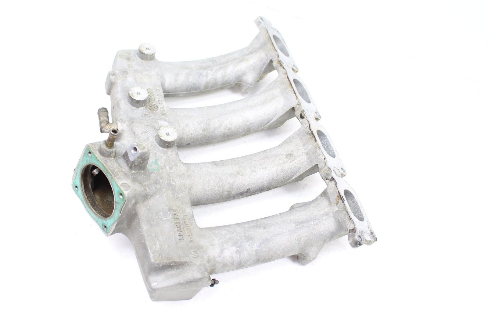 2003 Hyundai Tiburon Engine Intake Manifold with Fuel Rail (Used OEM)