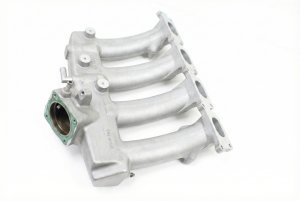 1996-1999 Saturn SL1 Engine Intake Manifold with Fuel Injectors and Rail (Used OEM)
