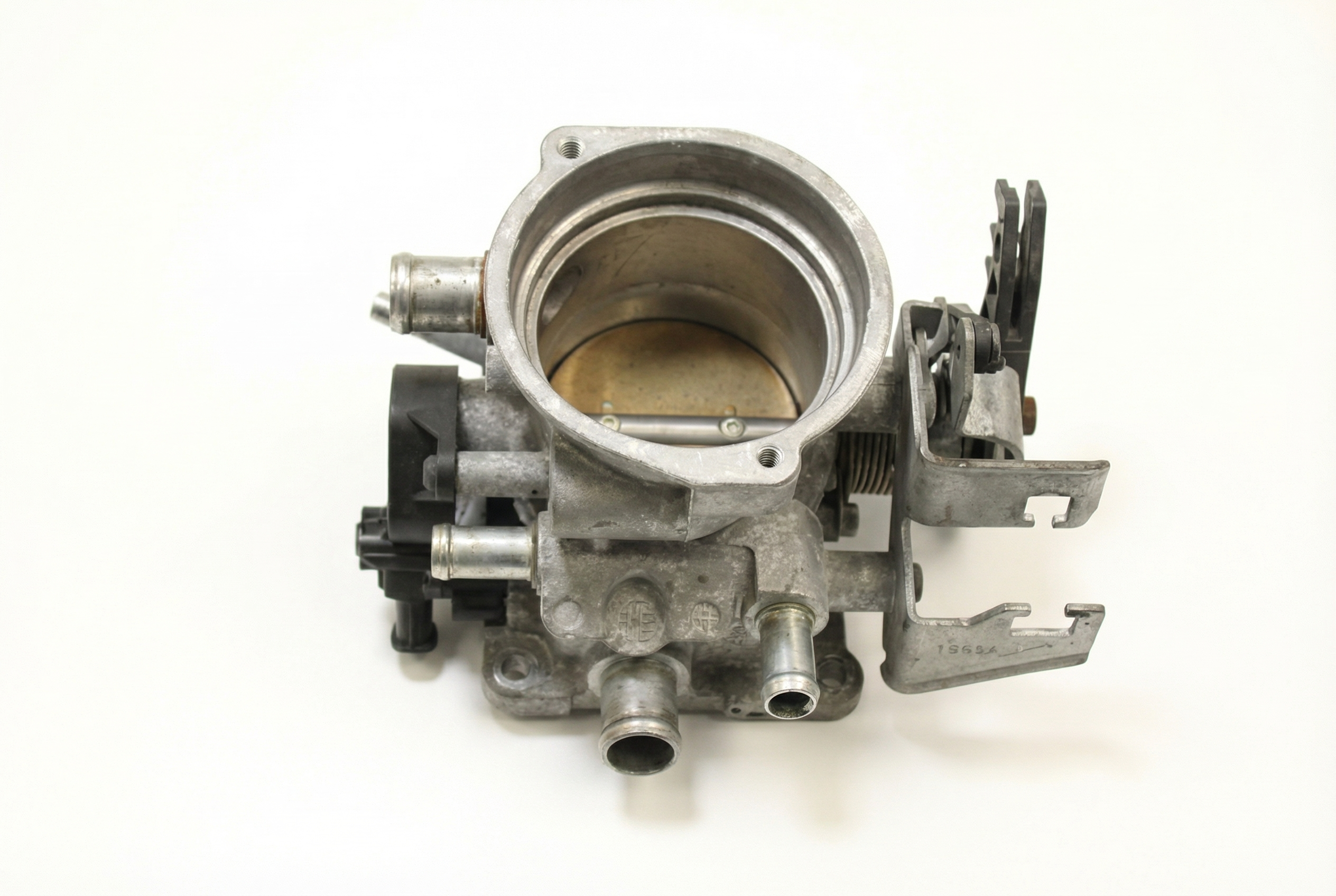 1994-1998 Saab 900 Fuel Injection Throttle Body Assembly (Used OEM)