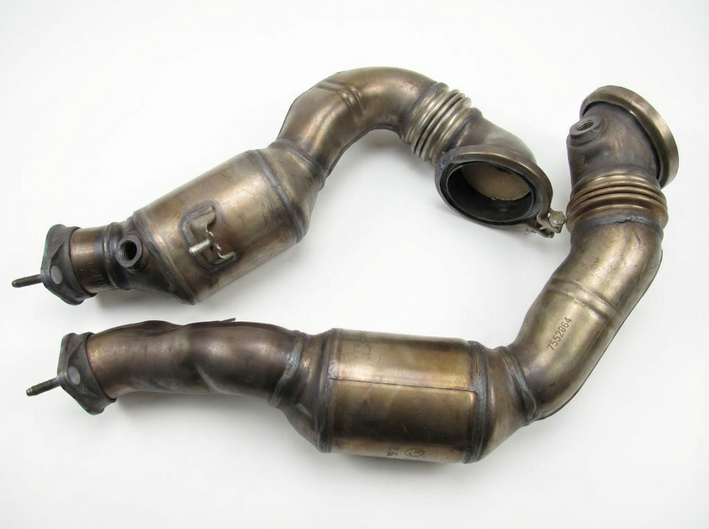 2005-2010 Chrysler 300 Catalytic Converter - Right (Passenger), Right (EPA Re-Certified OEM)