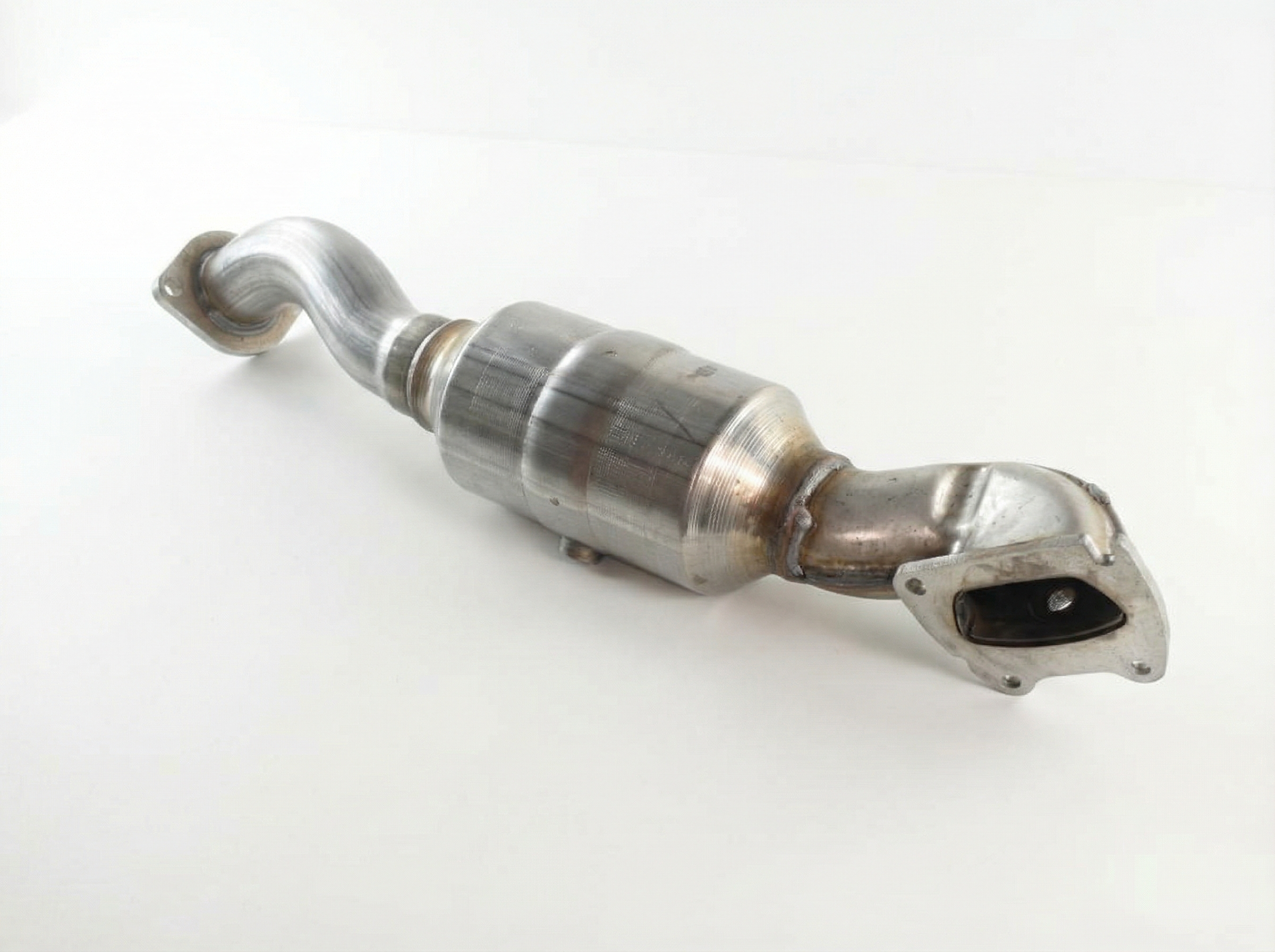 2015-2018 Ram 1500 Rear Catalytic Converter - Right (EPA Re-Certified OEM)