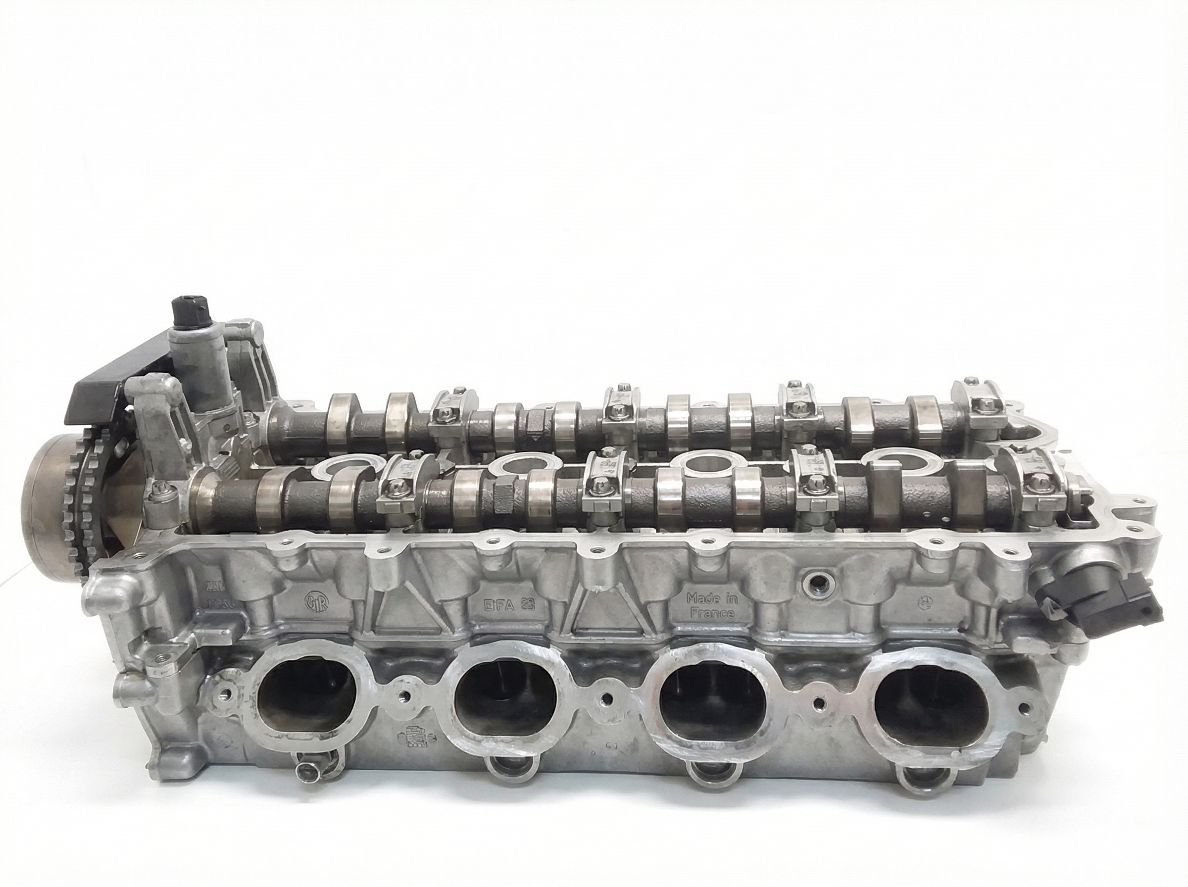 2003-2006 Porsche Cayenne Engine Cylinder Head Assembly - Right (Passenger) (Used OEM)