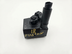 2017-2020 Ford Fusion Fuel Vapor Canister (Used OEM)