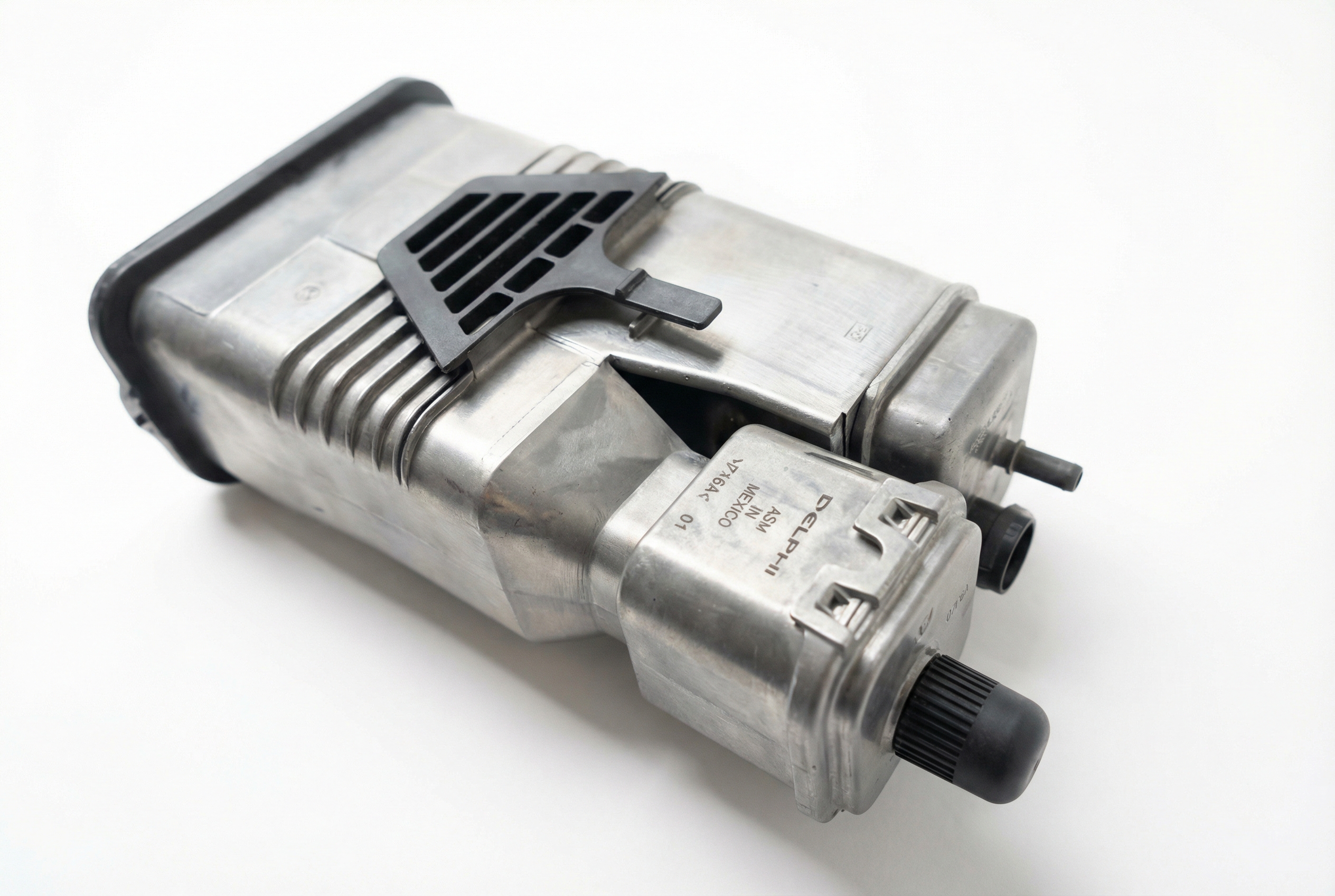 2013-2014 Chevrolet Malibu Fuel Vapor Canister (Used OEM)
