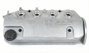 2015-2020 GMC Yukon Engine Valve Cover Assembly (Used OEM)