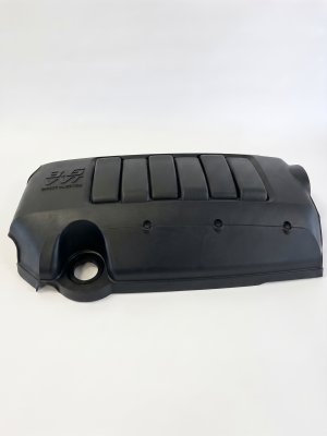 2009-2011 Chevrolet Traverse 3.6L Engine Cover (Used OEM)